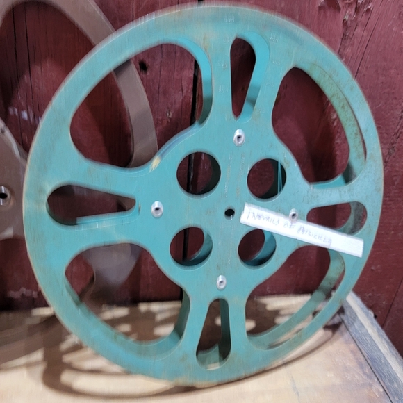 Pair Of Vintage Metal Film Reels 12 1/4" & 10 1/2" - Picture 6 of 6